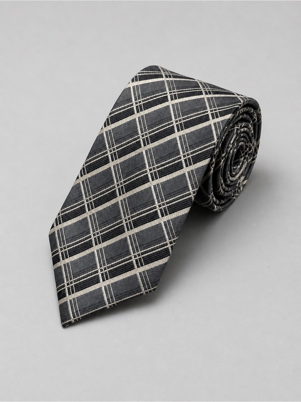 Saxony Mens Neck Tie Quiet Luxury Old Money Preppy Plaid Career Formal